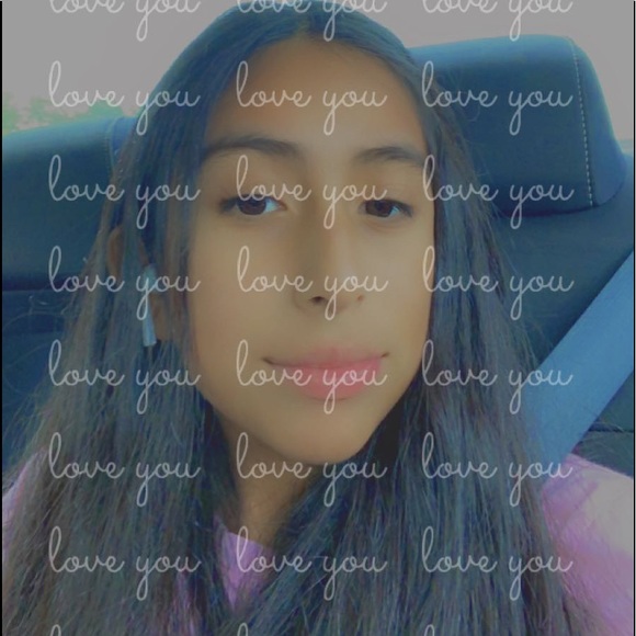 Meet your Posher, Eva - Picture 3 of 3